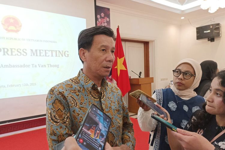 Duta Besar Ta Van Thong menyatakan bahwa wisatawan Indonesia yang berlibur ke Vietnam akan merasakan nuansa pulang ke rumah.