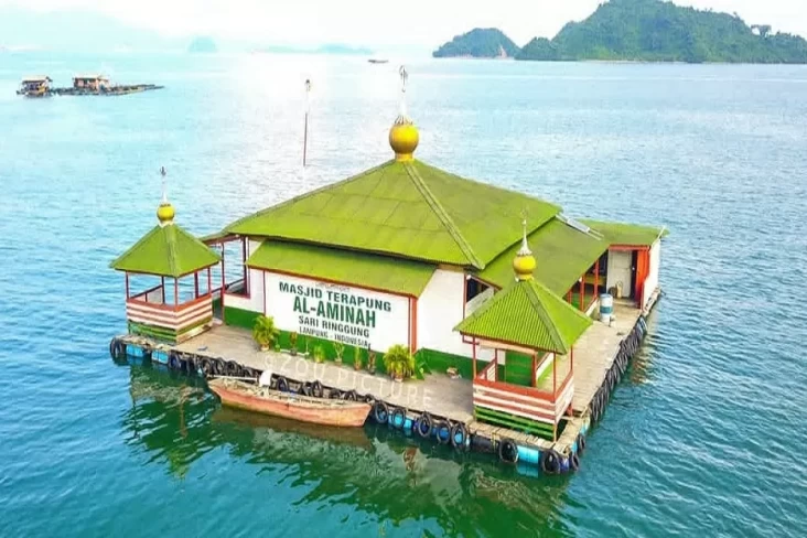 Masjid Terapung Al Aminah, Lampung
