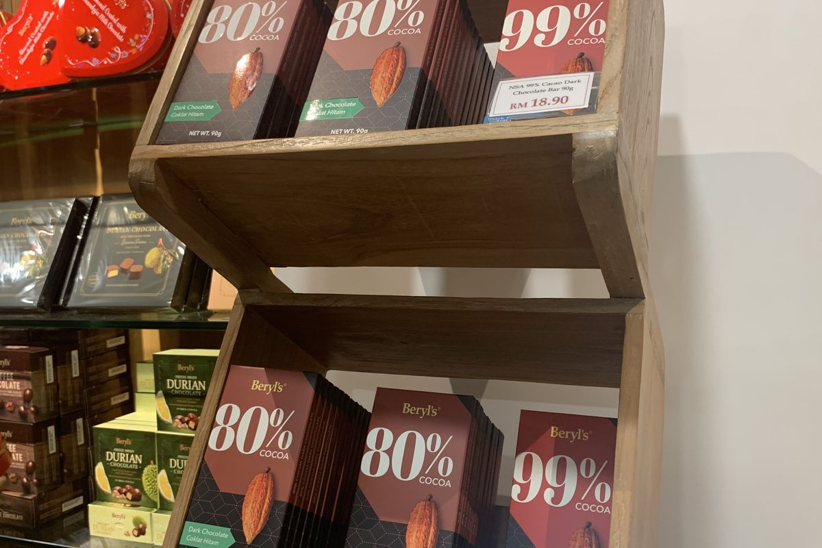 Cara Mengikuti Tur Gratis ke Pabrik Cokelat Beryl’s di Malaysia