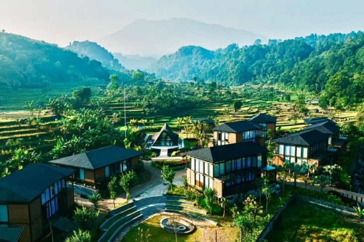 Kencana Valley: Surga Romantis dan Elegan di Megamendung Bogor